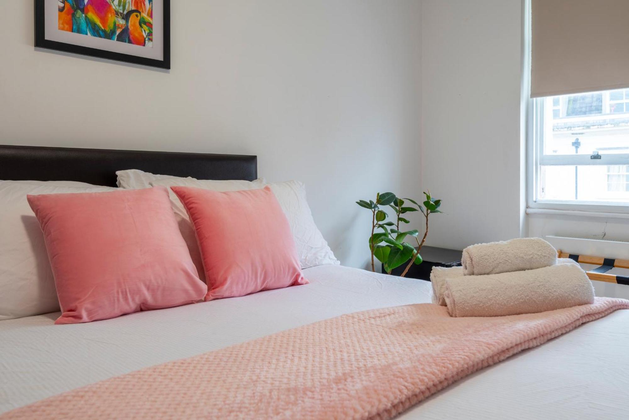 Dazzling Room Near Paddington/Elizabeth Stn London Ngoại thất bức ảnh
